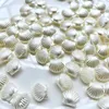 Blancs grandes et petites perles acryliques en forme de coquille diy imitant le style perlé pour fabriquer des colliers, des bracelets, des accessoires de bijoux