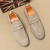 Chaussures habillées britain rétro hommes pointues en daim appartements en cuir véritable mocassins de sou décontractés chaussures formelles sapatos tenis masculino