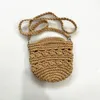 DrawString Candy Color Sticking Shoulder Bag Handgjorda virkade handväskor Mini Rope Woven Crossbody Påsar för kvinnor Designer Hollow Beach