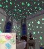 100pcs Autocollants muraux de bricolage mignons GLOW GLOW DANS LE DARICHE BÉBÉ CHAMBRE DÉCORD