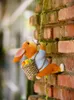 Nieuw schattig hars konijn standbeeld met eten klimt touw buiten dieren beeldhouwkunst voor thuiskantoor tuin balkon decor ambacht cadeau