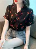 Chemises de chemisiers pour femmes Hong Kong rétro Femme Shirt Cherry Print Floral Cold Collier Short Summer Chic Chiffon Bouton en mousseline de mousseline Caminsa Camisa Mujer 240411