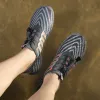 Novos sapatos aquáticos de chegada Qiuck-seca aqua sapatos homens homens ao ar livre nadando de praia cantando tênis de cinco dedos respiráveis tamanho 35-46