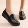 Casual schoenen vrouw echte lederen ontwerper luxe dames veterbasis flats 2024 zwart maat 42