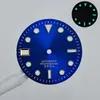 28,5 mm en laiton NH35 / NH36 Mouvement automatique Cadran Nine-O'Clock Calendar Watch Face C3 Pièces de montre lumineuse