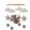 conigli mobili per bambini fatti a mano su nuvole di luna stelle mobile 240411