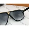 Lousis Vouton LVSE Louisvutton Óculos de sol Evidence Milionário Milionário Milionaire Sunglasses Lens Black Gold Shadoed Lens Mens Vintage Novo com Bolsa de Caixa 28p3 737