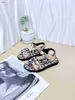 Fashion Summer Kids Sandals Multi Color Plaid Design Baby Chaussures Taille 26-35 Clue Box Couleurs Couleurs Child Slippers 24MA