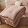 Super zachte dekens en gooit volwassen dikke super warme winterquilt Home Super zacht dekbed luxe solid dekbed op twin bedden