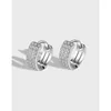 Orecchini a cerchio 925 Sterling Silver Simple Mini Crystal di lusso per donne Gioielli che pienezzano gioielli femminili per feste di matrimonio.