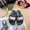 Designer Slipper Luxury Designer Sandal Lady Slides Plataforma Ceda arco -íris Flippers de verão para homens homens Marcas de Brands Rubber Beach