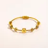 Bracelets de style classiques Femmes Bangle de luxe Designer Bijoux Crystal 18k Gold plaqué inoxydless en acier inoxydable Bracelet Women Bracelet