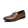 أحذية غير رسمية Tenis Maschulino Men مريحة مسطحة من الجلد في الهواء الطلق غير القابل للتنفس moccasins أحذية رياضية القوارب