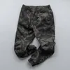 Spodnie męskie Casual Camouflage Workear Jogger for Men American Retro Trendy Patch Micro Elastic Wygodne sznurowanie