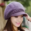 Bérets 2024 Style Winter Cap chaud Femmes décontractées Chapeaux de béret Coiffure tricot femelle le plus bas prix