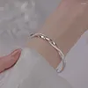 Bangle Simple Bracelets Mobiusbangle für weibliche Schmuck Geburtstagsgeschenke Party Gefälligkeiten