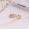 1 / 2pc Mini Metal Crown Model Toys Dolls Accessoires Mini Doll Headwear Clothing Dollhouse Miniature Accessoires