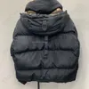 Yüksek kaliteli kadınlar aşağı ceket tasarımcısı parkas 22fw moda kış erkek bayanlar mektup ekose klasik sıcak üst ceket iki renk