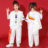 2023 Nuovi costumi di danza jazz per bambini giubbotti bianchi sciolti hiphop pantaloni da ballo da strada indossare ragazzi hip hop danza danza dqs12758