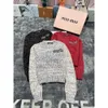 Kobiety Knits Tees MI23 Autumn/Winter Girl Style ciężkie paznokcie diamentowy Letter Kolorowa okrągła szyjka Długie rękaw