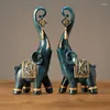 Figurine decorative 2 pcs statua di elefante di resina fortunato elegante elegante ricchezza di figurine ornamenti per il regalo di arredamento per la casa