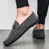 Casual Shoes HKDQ Gray Suede Loafers Man Slip-On Flat Breattable Men's Soft Comfort Moccasins For Men