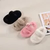 Slipper Girls Plush Pantoffeln 2023 Neue externe Wear Childrens One Word Girl Fashion Prinzessin coole Baumwolle Trendy H240411