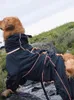 Vestuário para cães Autumn e inverno Labrador de peles dourado médio a grande capa de chuva ao ar livre Casaco de quatro pernas