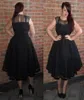 Plus Size Black Short Cocktail Dresses Sheer Jewel Neck Gleath a Line Graduation Party Dress Te Längd Pärlor Prom Gowns4573399