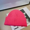 Mode beanies designer vinter bönor män kvinnor design stickade hattar fall ull cap jacquard unisex 100% kashmir brev fritidsskalle hatt utomhus