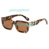 2024 New Offs Sunglasses Fashion Street Photo Box 성격 광장 안경 여성