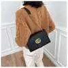 2024 Moda Basit Bir Omuz Kadın Çantası Çok Yönlü Modaya Modaya Gizli Çanta Çantası Premium Küçük Çantalar% 78 OFF Mağaza Toptan