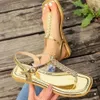 Summer Femmes Open Open Ringestones Sandales Sandales Retro Square Talon Flipflops for Women Outdoor Casual Beach Shoes 240410