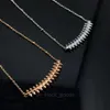 High End Designer Halsband Carter New Liuding Necklace Colorless Titanium Steel Rose Gold High Version Pendant Activity Lovers Necklace Original 1: 1 med riktig logotyp