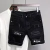 Shorts masculinos de cor sólida versátil jeans elegante com bolsos rasgados de retalhos de rua até o joelho para o verão