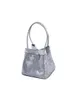 Niche 2024 Design Silk and Cow Small Sac Sac Sac Sac Style Bucket Womens One épaule Handsbag