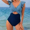 Swimons de maillots de bain féminins à ébourils V Couc Coucqueur High Waited Bathing Color Blocking Conservative Slim Fit Beachwear