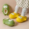 Baby kawaii pingouin pantoufles familiales chaussures d'intérieur mères enfants modes de fourrure imperméables