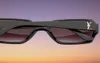 Luxury Desinger Square Sunglasses pour femmes Lunettes de soleil polarisées à cadre complet Men Accessoires de mode de haute qualité5593963