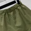 Início da primavera europeia e americana no estilo feminino nylon shorts casuais esportes de acampamento elástico curto 240407