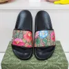 Designer Sliders Sandals mens Slippers Flat Floral Brocade Gear Bottom Flowers Black Bee Tiger Slide Canvas green summer beach Slides Loafers Sandal