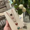 Designer charm carter dubbelsidig talisman halsband fashionabla tjej rosguld ljus lyxig högkvalitet röd jade märg med diamant krage