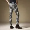 Jeans masculinos Luz de luxo masculino Moda Snake Skin Print Stretch Jeanskorea Versão Slim-Fit Hip Hop Jeans Casual Trendy L49