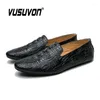Casual schoenen Leather Men Loafers mode 2024 Classic Crocodile Patroon Mens Rijden Soft Flats Plus Size 46