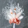 Броши 1pc природа сушеный цветочный букет Corsage для мужчин свадебные жениха жениха бутоньереса мужского костюма аксессуары пальто