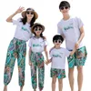 Summer Beach Family Matching Outfits Mother Daughter Dad T-shirt & Short Pants Holiday Seaside Couple Lovers Matching Outfit