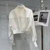 Blouses des femmes 2024 Fashion printemps d'été 3D Fleur plissée de chemises en soie brillantes et lâches à manches longues et à manches longues