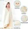 Koce Swocie dziecięce Baby Boshobe Flannel Cloak Cartoon Boy Girl Ultra-Soft z kapturem osłony spa aksamitne szatę łazienkę Baby Baby Shower prezent Y240411