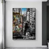 Banksy Artwork Canvas Poster Liebe ist die Antwort Graffiti Street Leinwand Malerei Pop Art Wall Bilder für moderne Wohnkultur