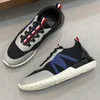 2024 Sneaker da escursionismo casual da esterno da uomo in maglia traspirante Spillo di giunzione stile design leggero Anti-slip in gomma slip SOLE TRINGNER SPEGGLI SPEGNO SPEGNO 38-45